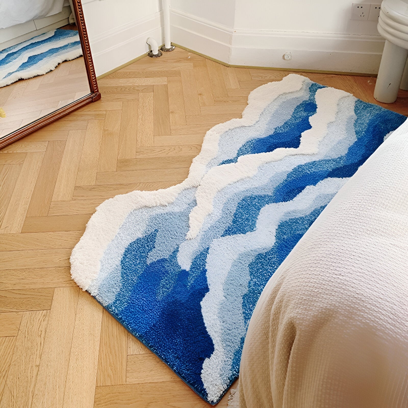 Ocean Wave Design Tufted Bedroom Rug