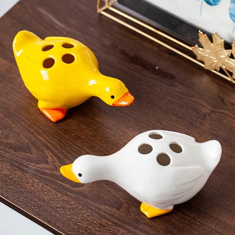 Ceramic Duck Toothbrush Holder - The House Of BLOC