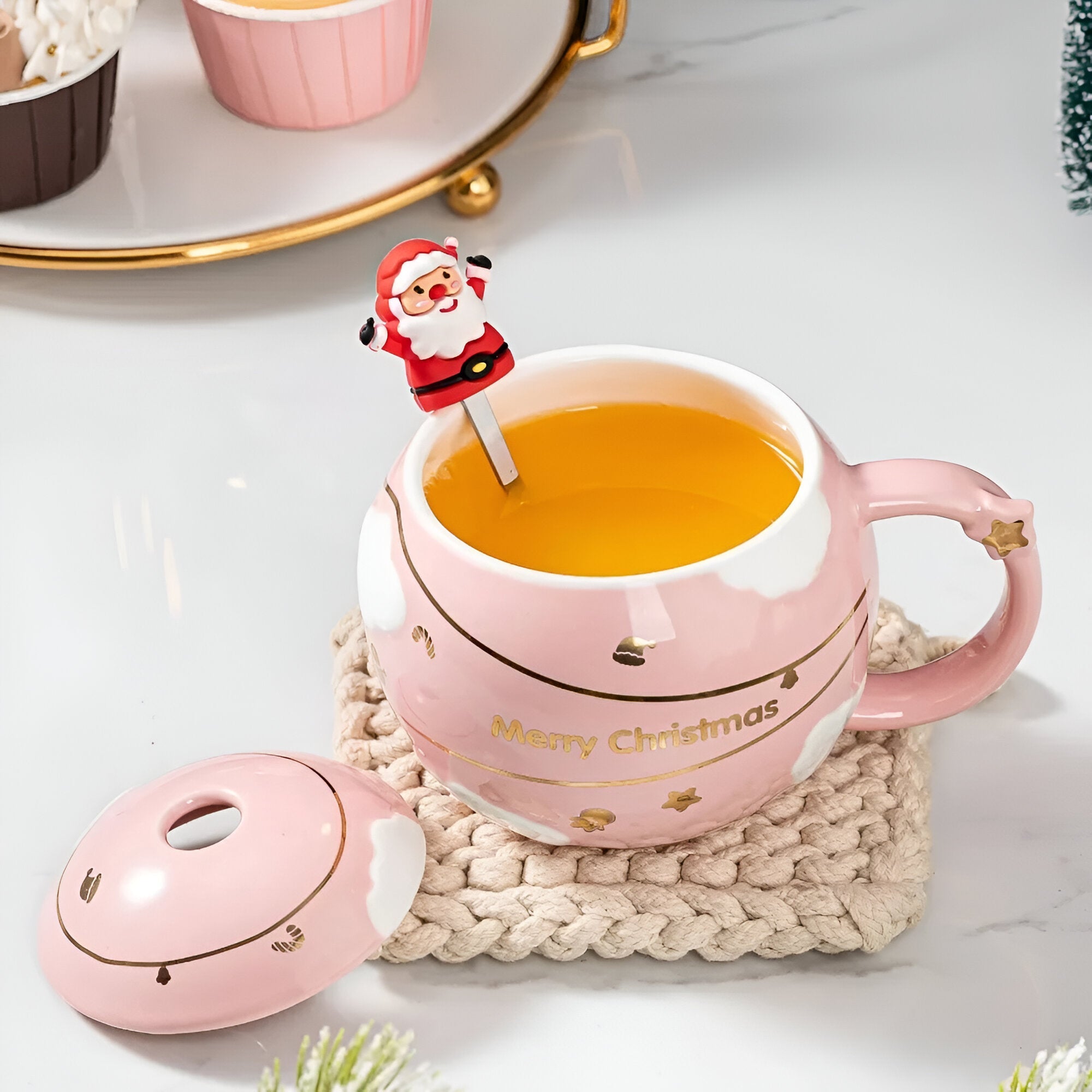 Christmas Santa Claus Mug With Matching Lid & Spoon - The House Of BLOC