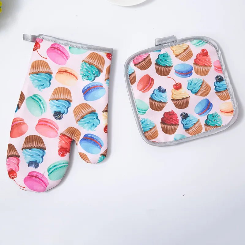 Cotton Heat Insulated Cupcake Oven Gloves - The House Of BLOC