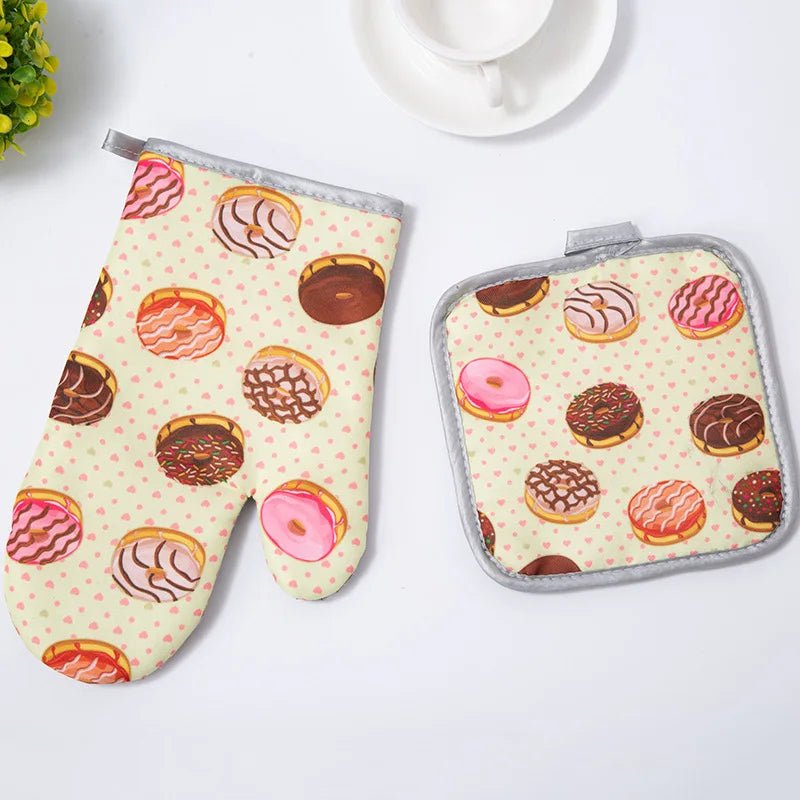 Cotton Heat Insulated Cupcake Oven Gloves - The House Of BLOC