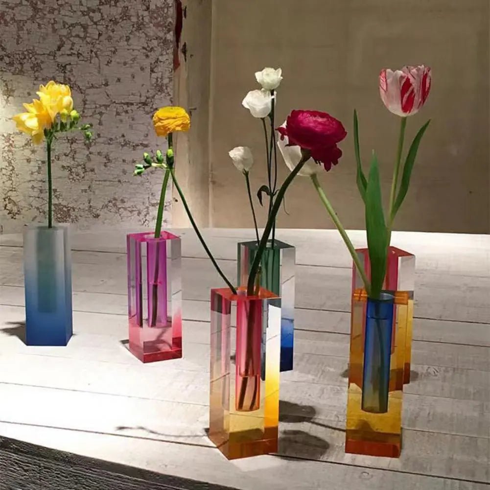 Crystal Effect Gradient Vase - The House Of BLOC