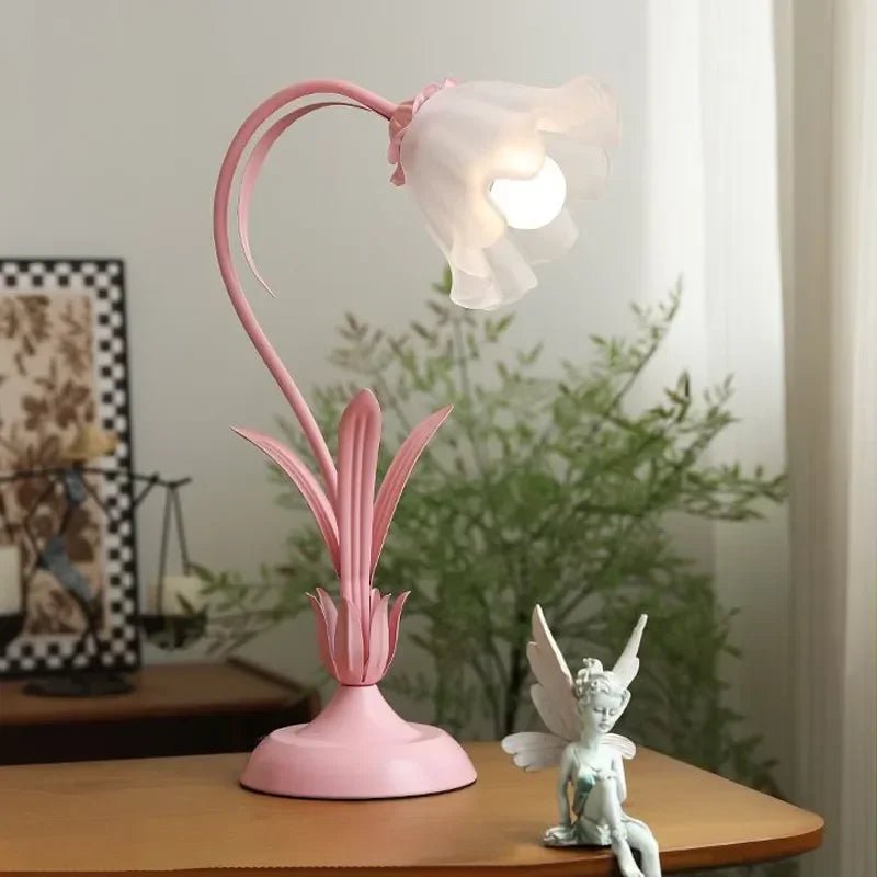 French Retro Style Flower Desk Lamp - The House Of BLOC