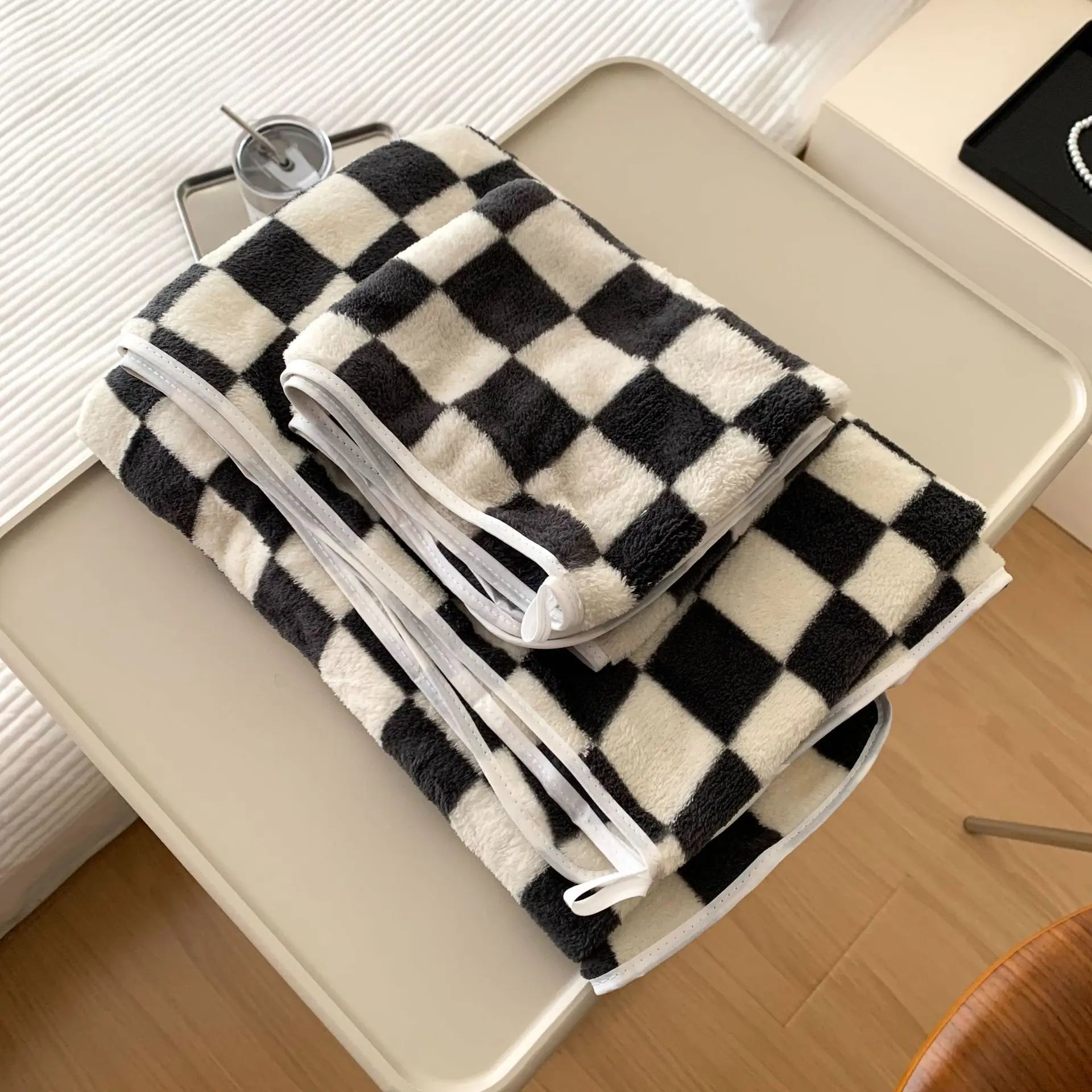 Large Black & White Checked Bathroom Towels - The House Of BLOC