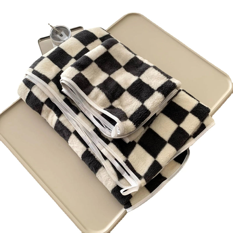 Large Black & White Checked Bathroom Towels - The House Of BLOC