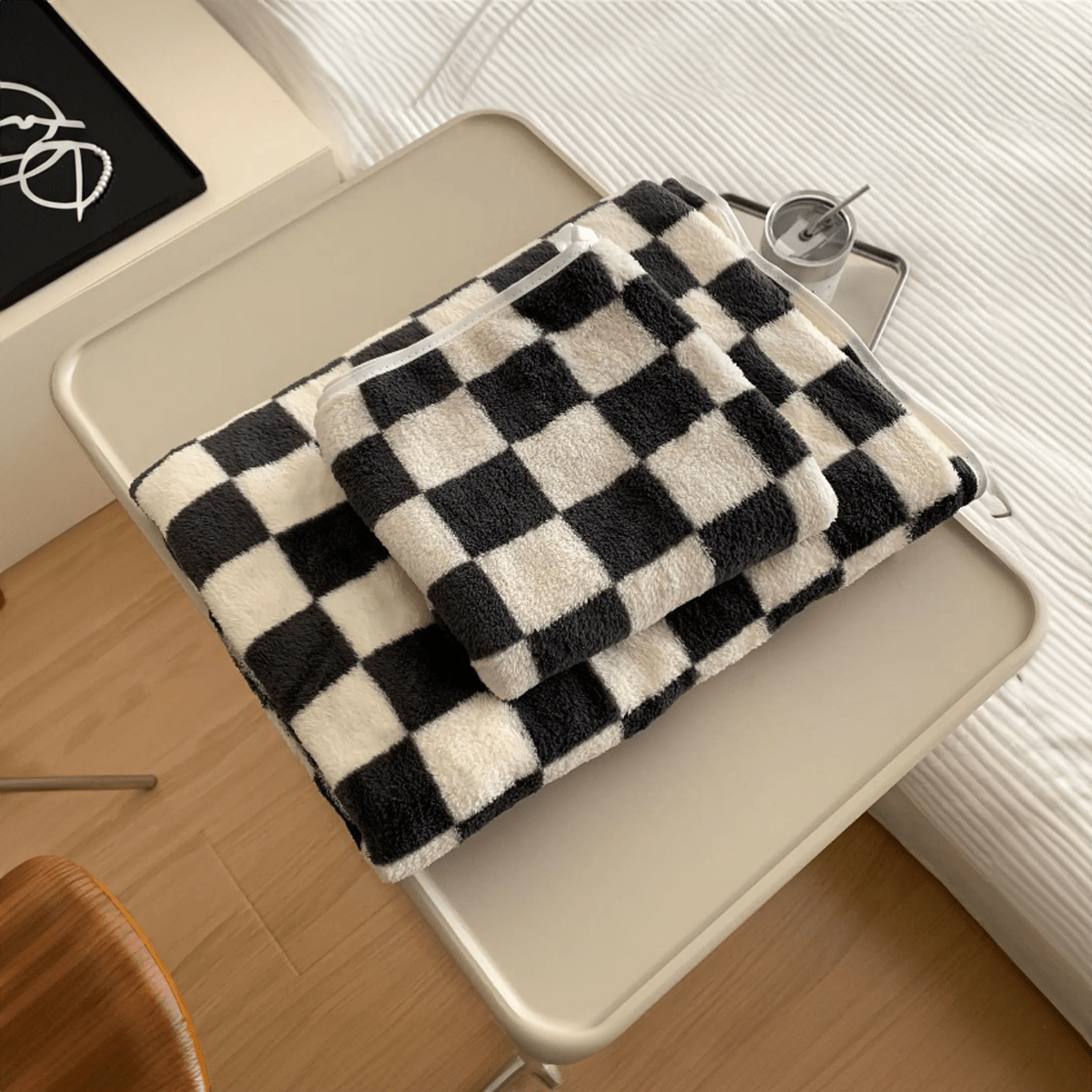 Large Black & White Checked Bathroom Towels - The House Of BLOC