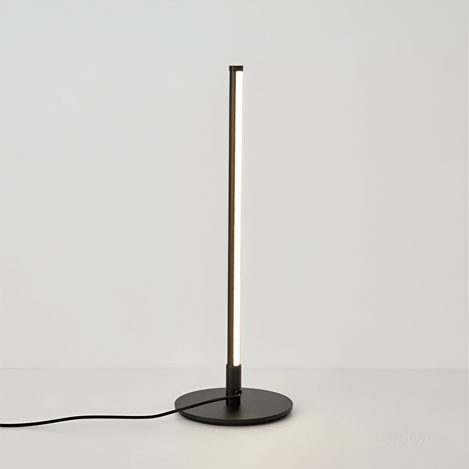 Minimalist Sleek Black LED Table Lamp - The House Of BLOC