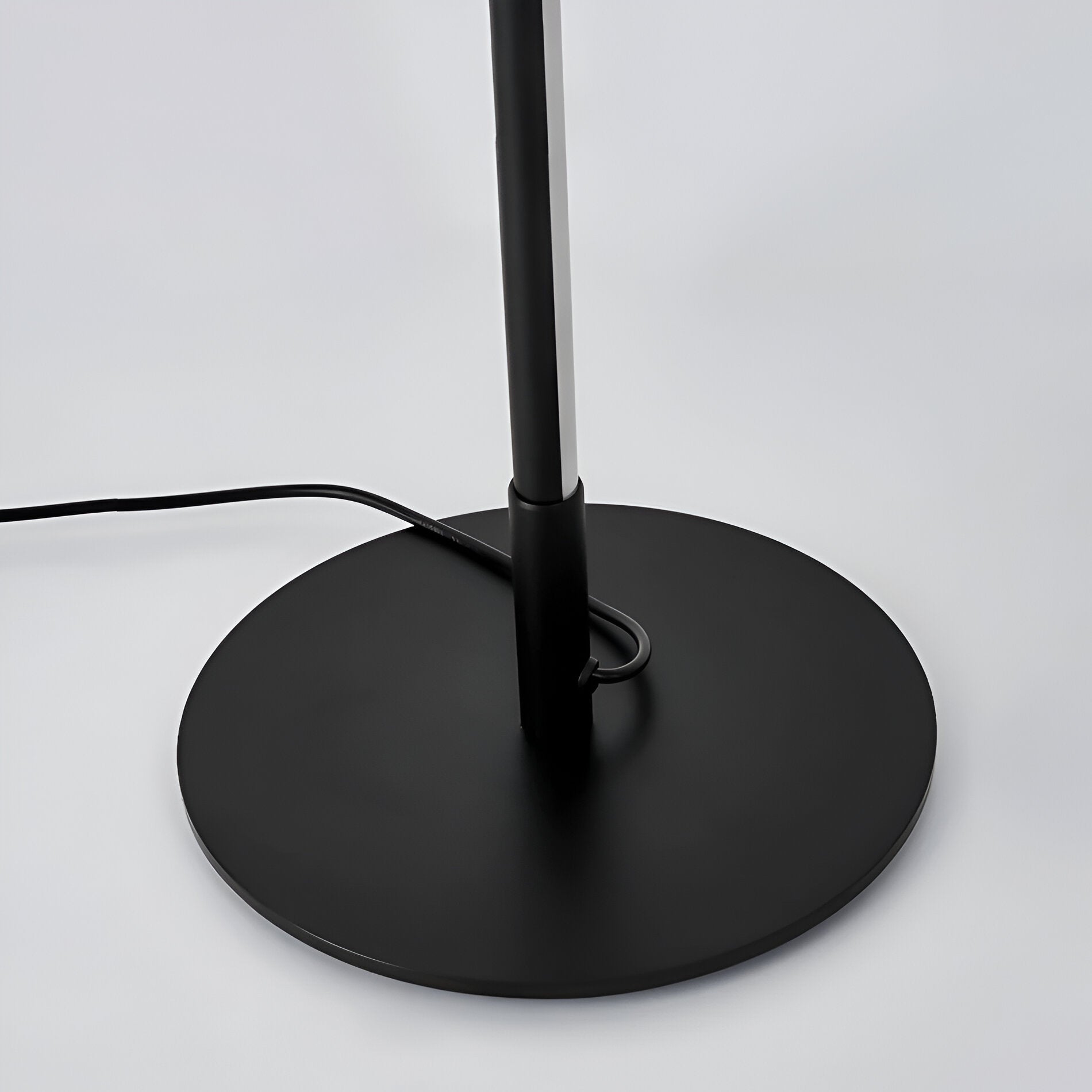 Minimalist Sleek Black LED Table Lamp - The House Of BLOC