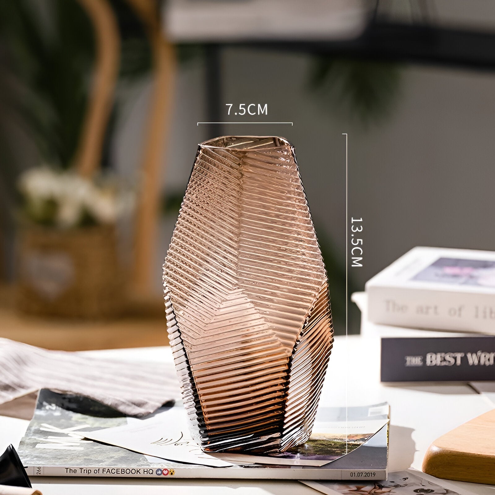 Modern Geometric Style Glass Vase - The House Of BLOC