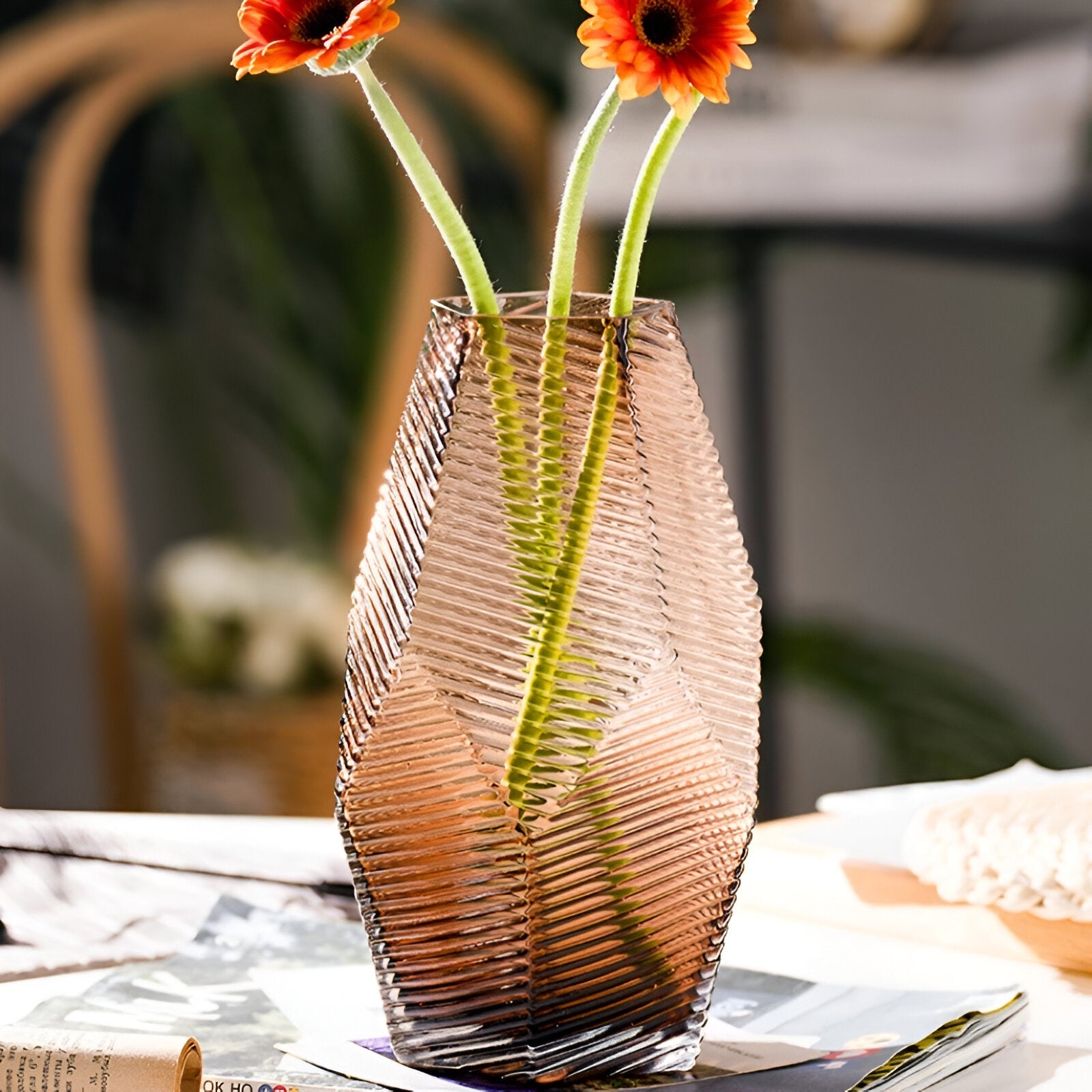 Modern Geometric Style Glass Vase - The House Of BLOC