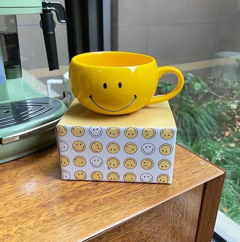 Smiley Face Ceramic Coffee Mug - The House Of BLOC