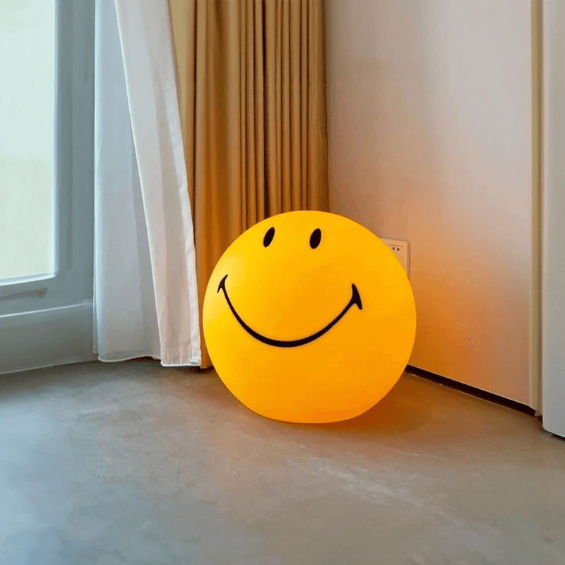 'Smiling Face' Ball Night Light - The House Of BLOC