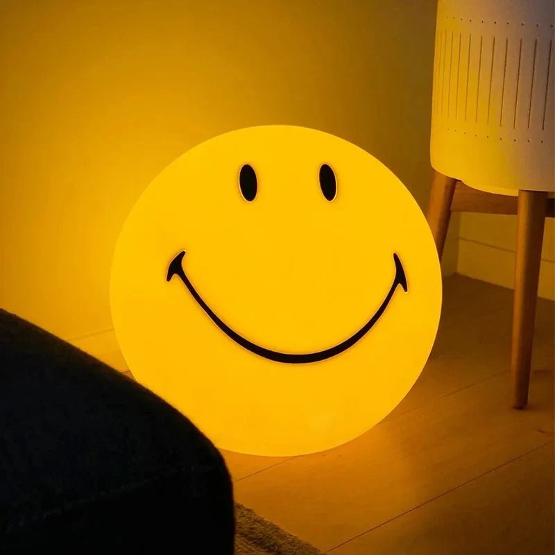 'Smiling Face' Ball Night Light - The House Of BLOC