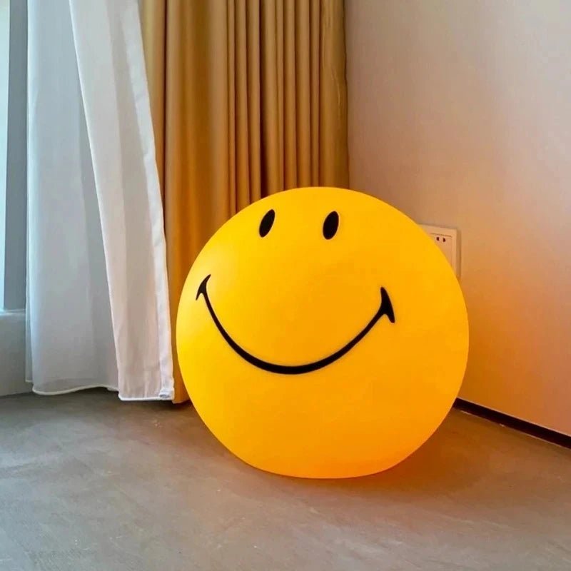 'Smiling Face' Ball Night Light - The House Of BLOC