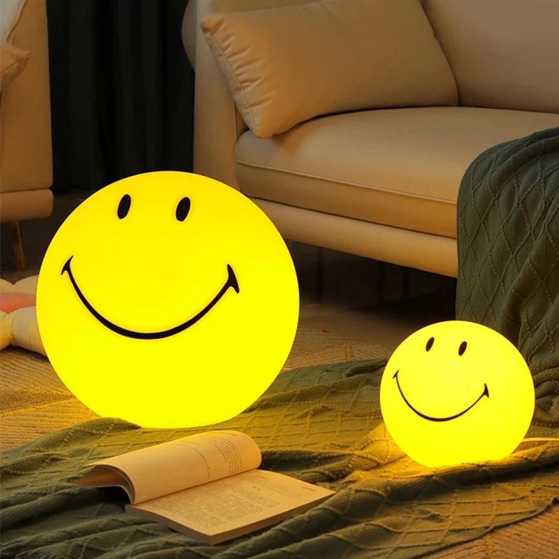 'Smiling Face' Ball Night Light - The House Of BLOC