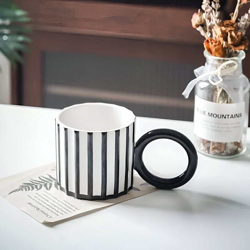 Vintage Style Striped Coffee Cup - The House Of BLOC