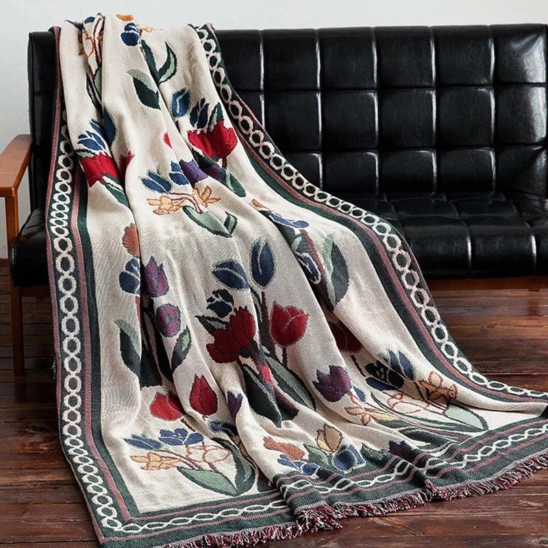 Vintage Style Tulip Flowers Knitted Blanket - The House Of BLOC