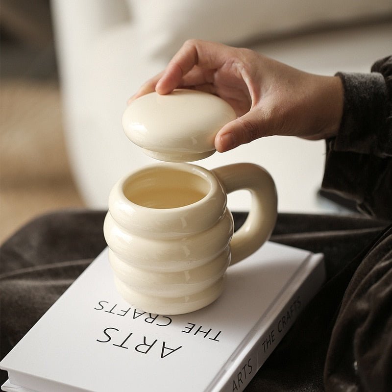 Chunky Ceramic Coffee Mug With Lid - The House Of BLOC