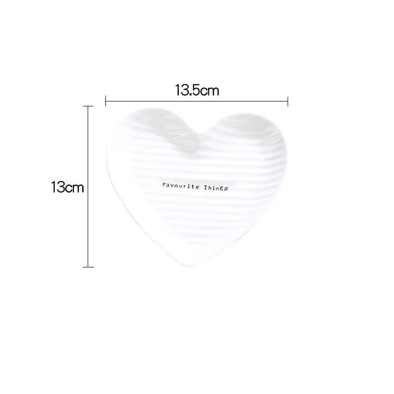 Creative Heart Shape Ceramic Plate - The House Of BLOC
