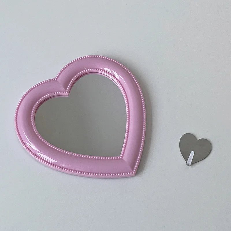 Creative Heart Shape Vanity Mirror - The House Of BLOC