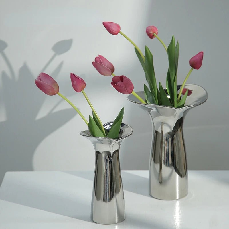 Elegant & Sleek Silver Ceramic Flower Vase - The House Of BLOC