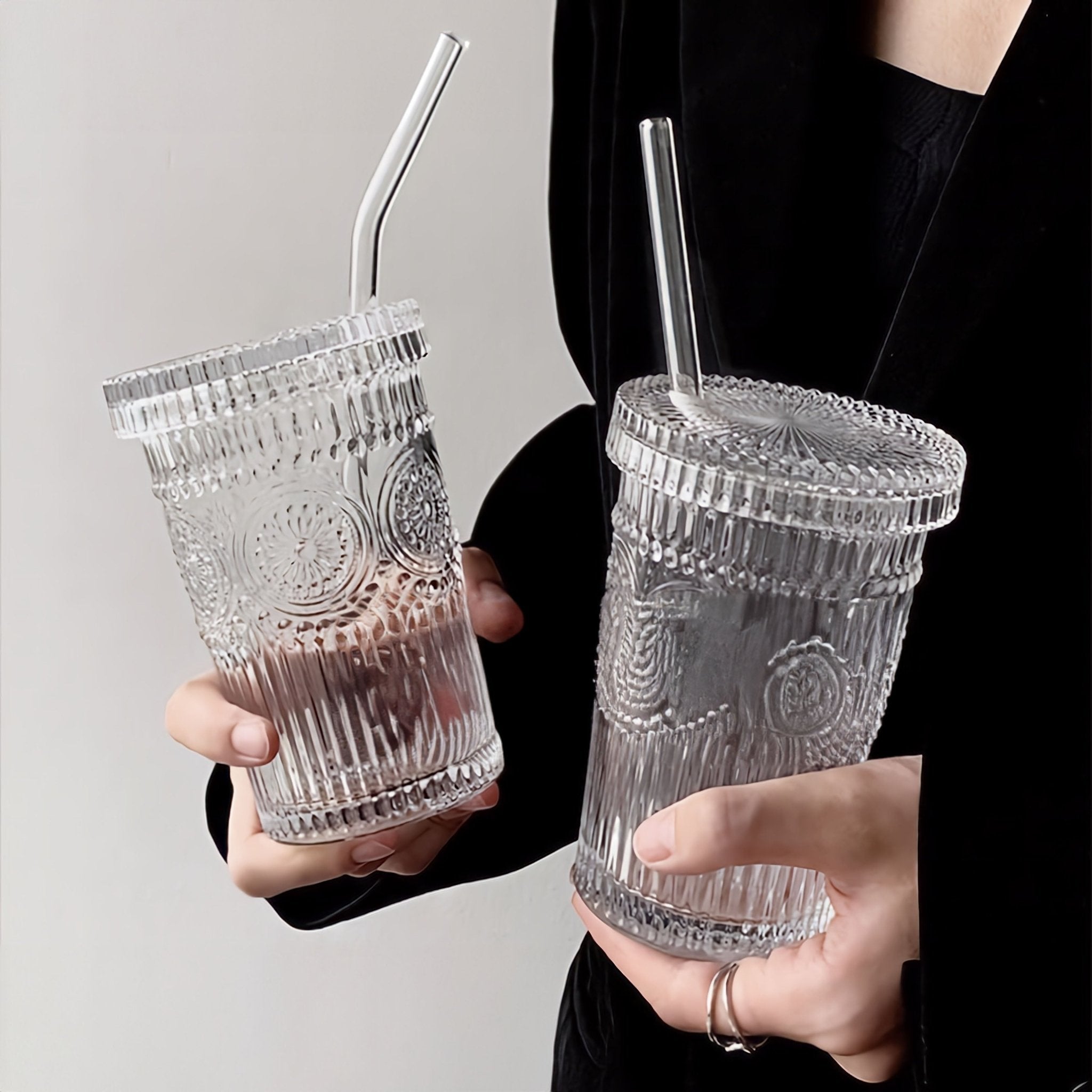 Flower Embossed Transparent Glass Cup With Lid and Straw - The House Of BLOC