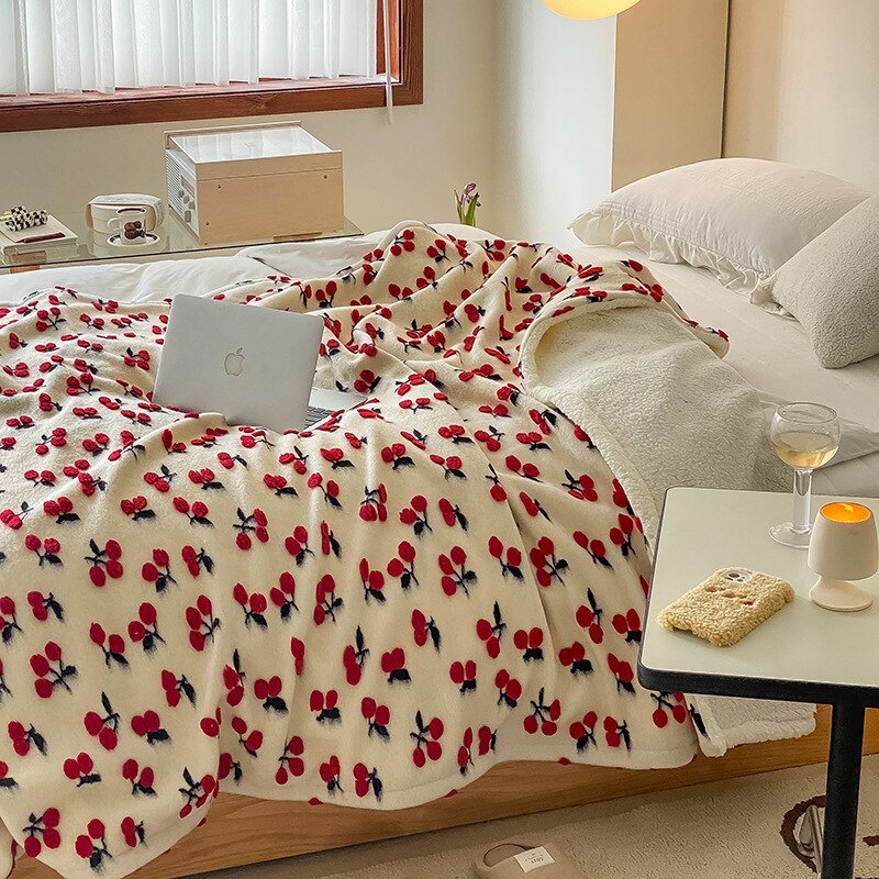 Fluffy Floral Plush Thickened Blanket - The House Of BLOC