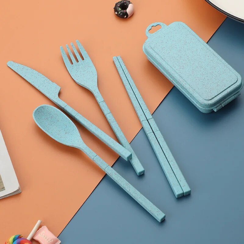 Foldable Wheat Straw Cutlery Set With Storage Box - The House Of BLOC