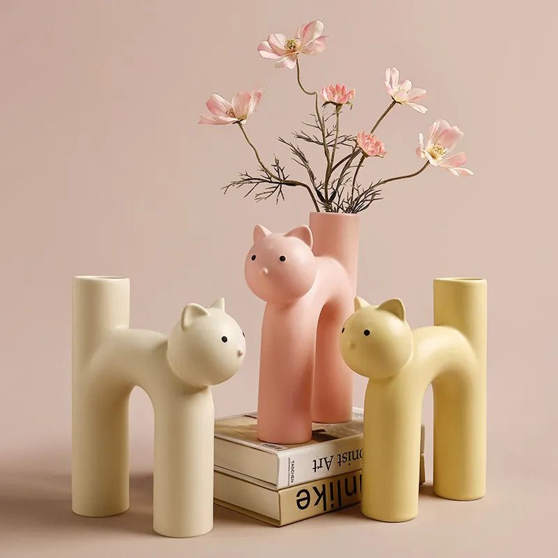 H-Shaped Cat Vase Decoration - The House Of BLOC