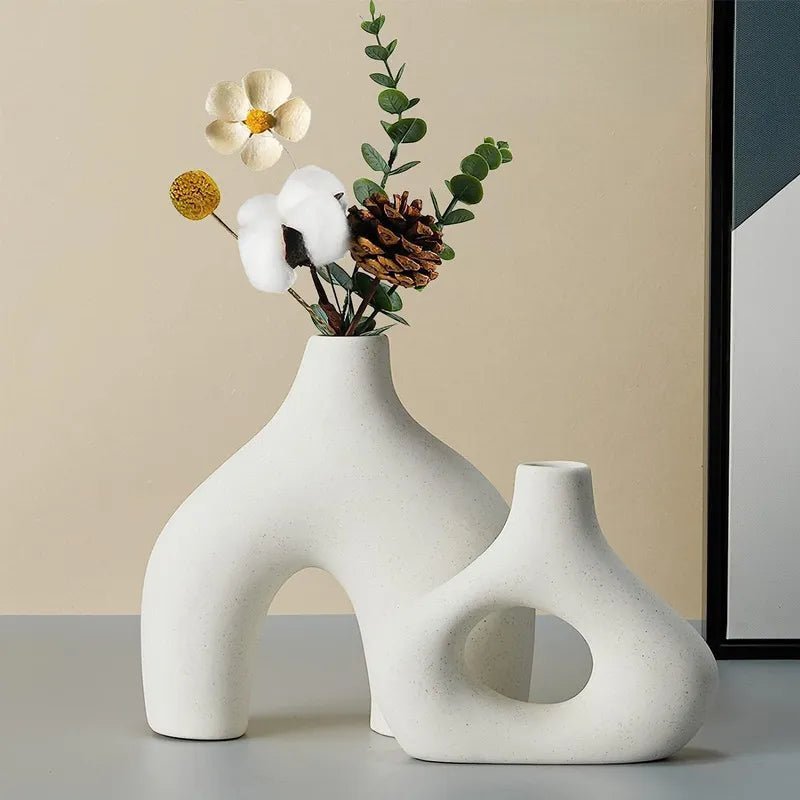 Irregular Minimalist Ceramic Vase Set - The House Of BLOC