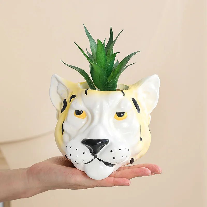 Novelty Ceramic 3D Lion's Head Vase - The House Of BLOC