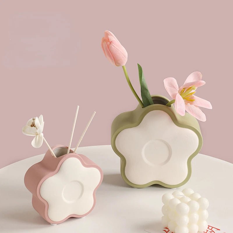 Pastel Coloured Flower Shape Ceramic Vase - The House Of BLOC