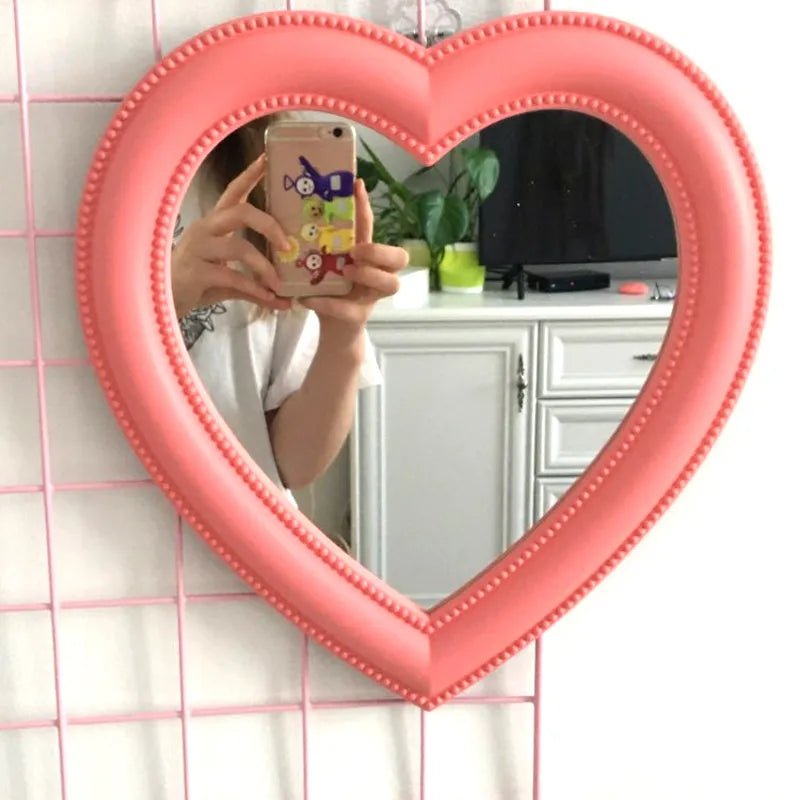 Pastel Heart Shape Cosmetic Mirror - The House Of BLOC