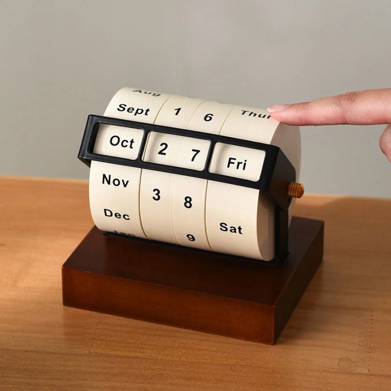 Perpetual Wheel Desk Calendar - The House Of BLOC