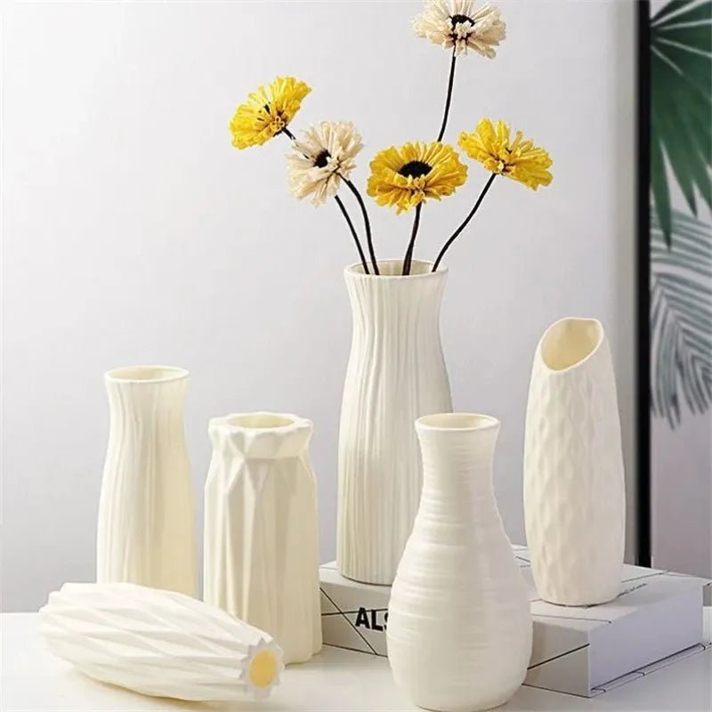 Pretty Pastel Coloured Flower Vase - The House Of BLOC