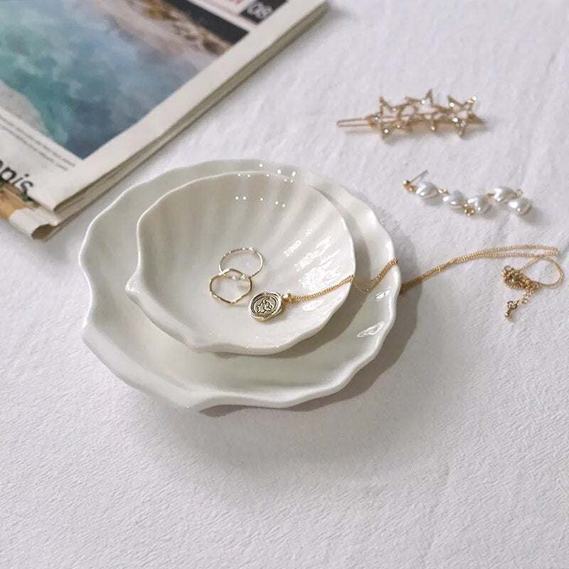 Shell Shaped White Ceramic Jewellery Tray - The House Of BLOC