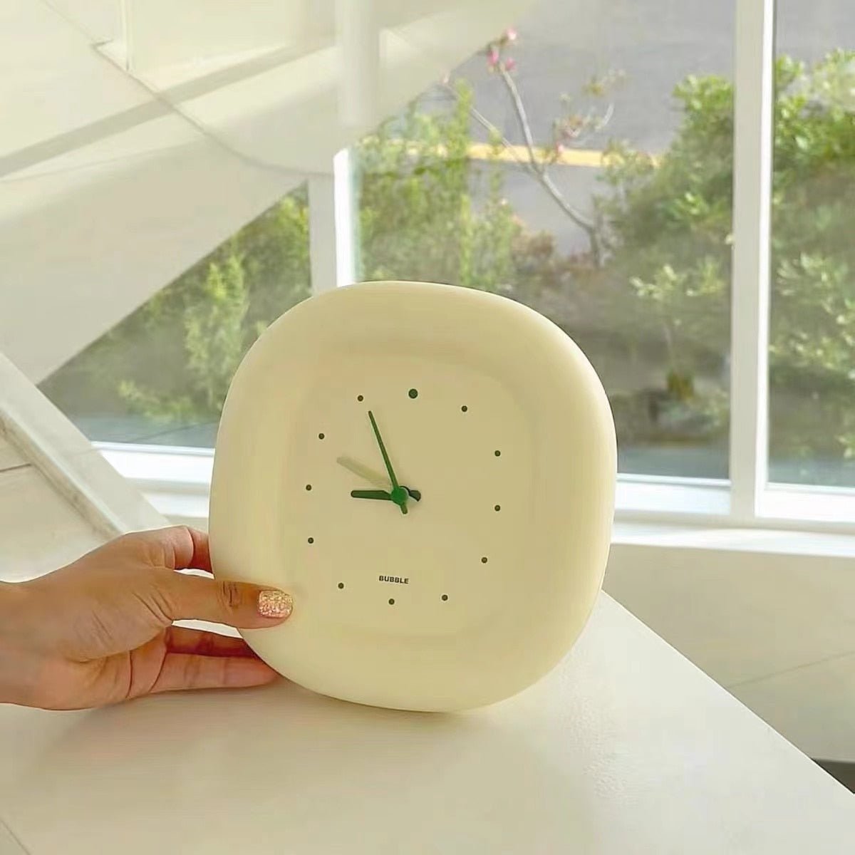 Simple Creative Bubble Wall Clock - The House Of BLOC