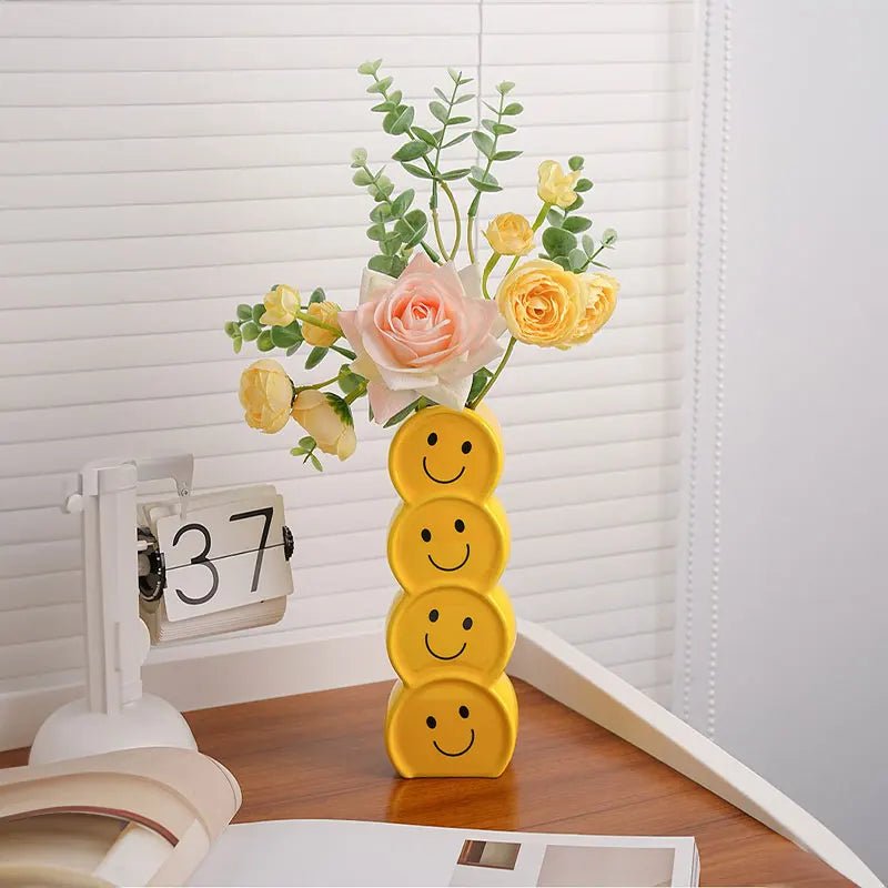 Smiling Faces Ceramic Vase With Artificial Flowers - The House Of BLOC