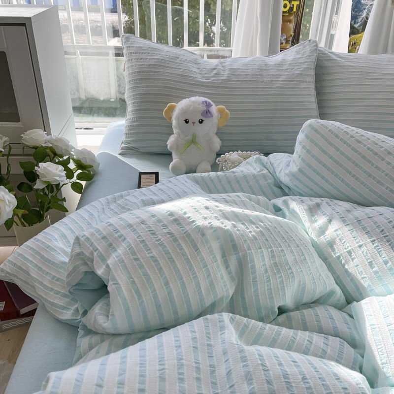 Solid Colour Seersucker Single Bedding Set - The House Of BLOC