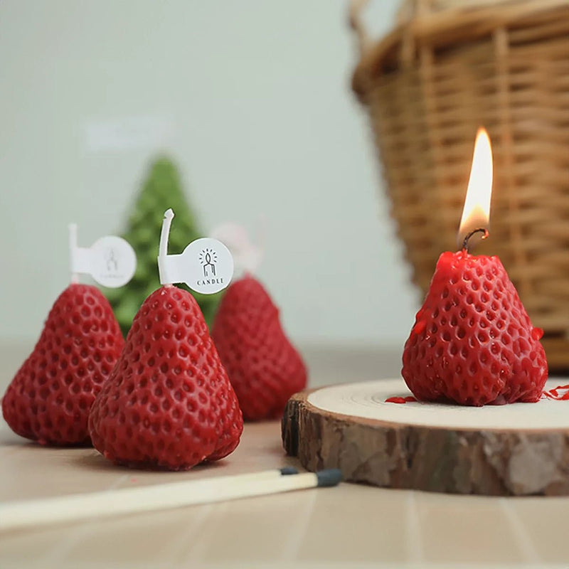 Strawberry Scented Aromatic Candle - The House Of BLOC