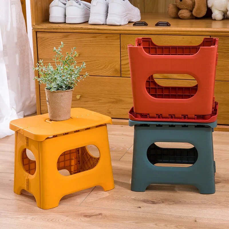 Thickened Plastic Portable Folding Stool - The House Of BLOC