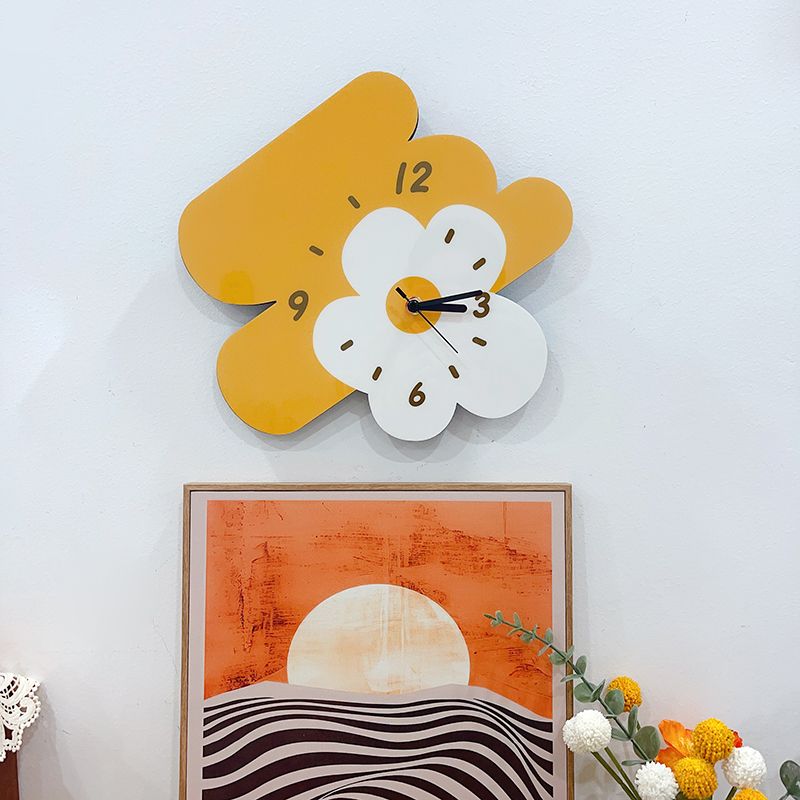 Wooden Cartoon Art Flower Wall Clock - The House Of BLOC